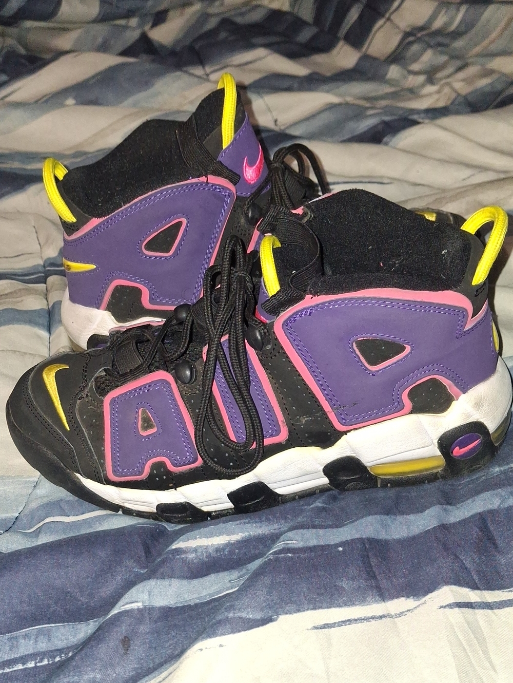 Nike 5.5Y Black/Purple/Pink/Yellow Air Uptempo Sneakers